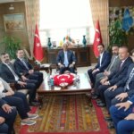 bakan ersoy sorunlarini cozmus turkiye kalkinmis refahini artirmis bir turkiye demektir 2 GTyP3pYI