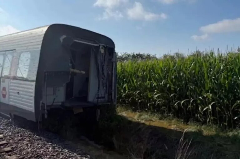 danimarkada tren kazasi 1 olu 27 yarali K7YMdC2w