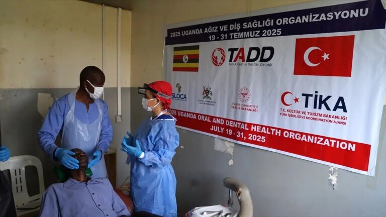ugandada ucretsiz dis sagligi hizmeti KJDZEOYy