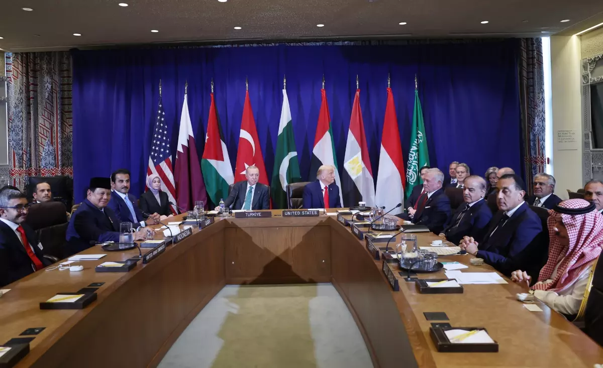 cumhurbaskani erdogan abd baskani trump ile gazze konulu bolgesel toplantiya katildi WKPa8WBm