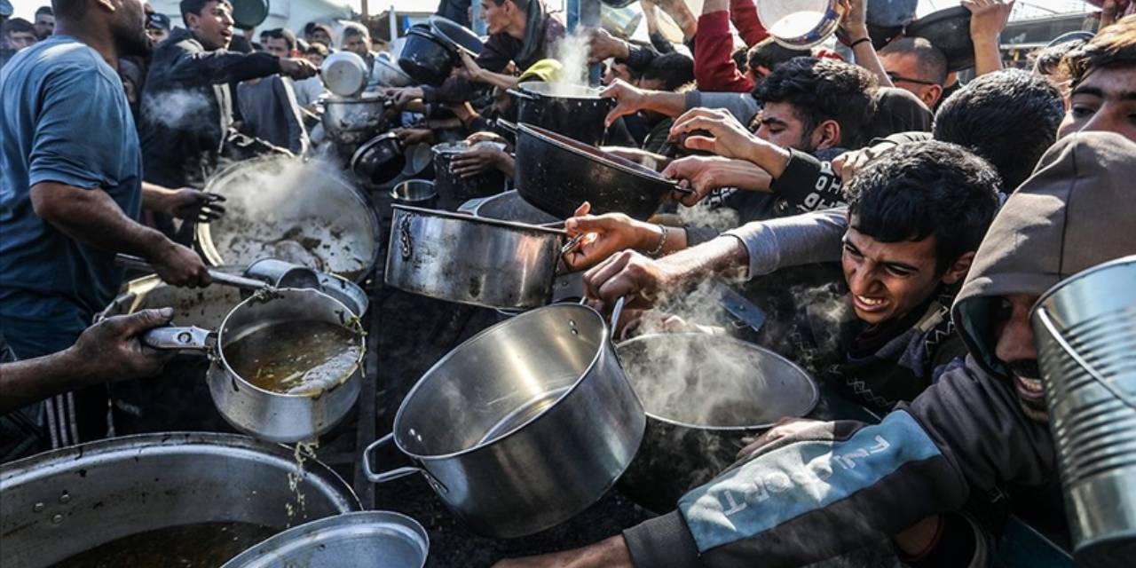 gazzede 5 cocuktan biri aclikla mucadele ediyor 6UTChZIx