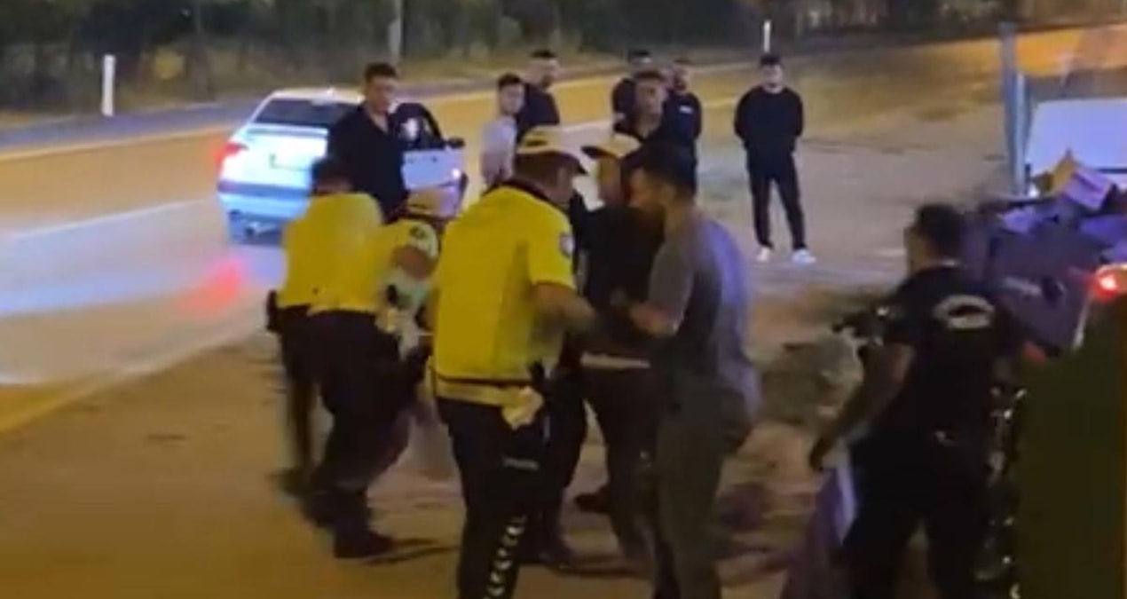 karabukte polise mukavemet gosteren 3 kisi tutuklandi 49SLhLFx