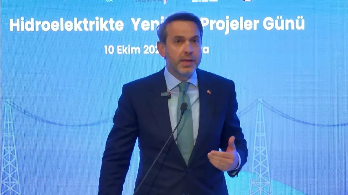 bakan bayraktar turkiye nukleer ronesansa gidiyor O99wNPzd