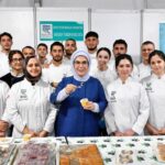 emine erdogan 5 rize gastronomi gunleri etkinliklerine katildi bj3U44C2