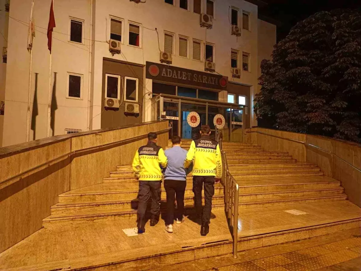 kocaelide maganda surucu tutuklandi 4NnumWYV.jpg