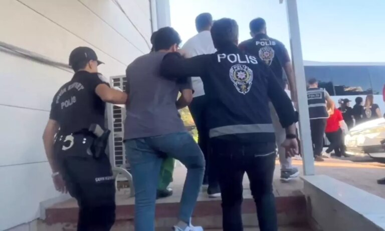 mersinde sosyal medya dolandiricilari cokertildi 3EUf9SIO.jpg