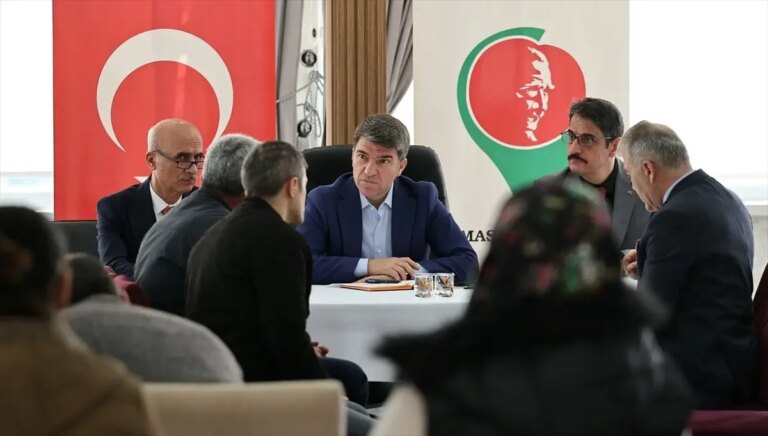 amasyada halk gunu toplantisi qa4QyacT.jpg