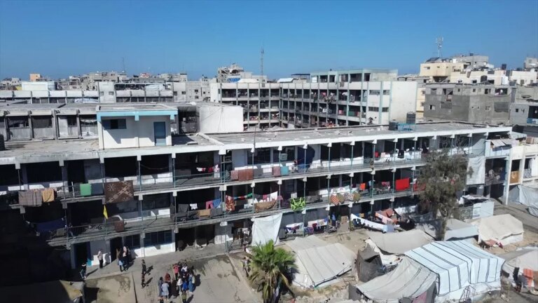 gazzede 75 bin filistinli yerinden edildi NRrek2qk.jpg