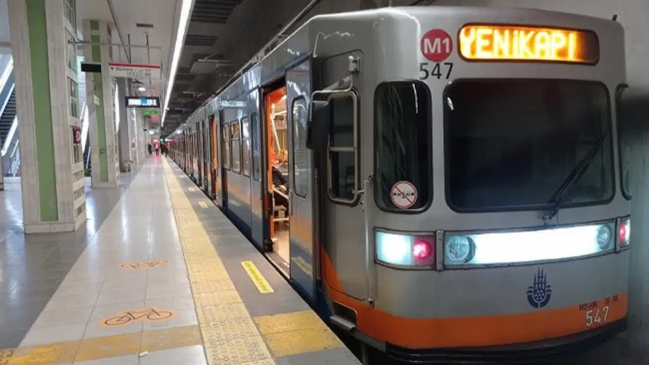 M1 metrosunun Yenikapı ve Aksaray durakları kapatıldı