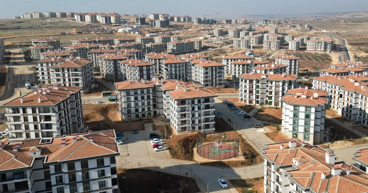 gaziantepte-uygun-fiyatli-konut-projeleri-devam-ediyor-OXBFr5TO.webp
