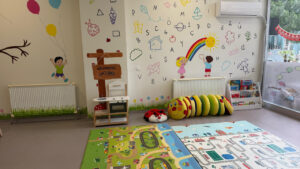 ugurbocegi-cocuk-etkinlik-ve-oyun-evi-mebin-yeni-ruhsatinin-istanbuldaki-ilk-sahibi-oldu-1F8rEO5M